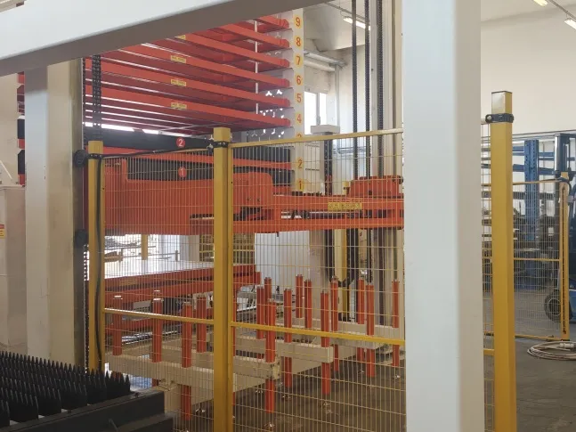 跨越山海 | 恒储全自动钣金加工产线落地意大利